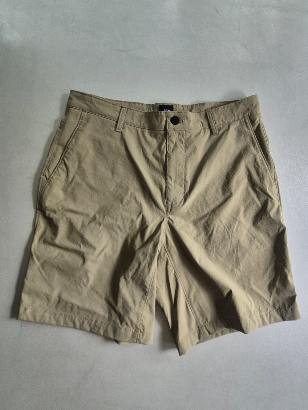 The North Face Men's Tan Flat-Front Shorts